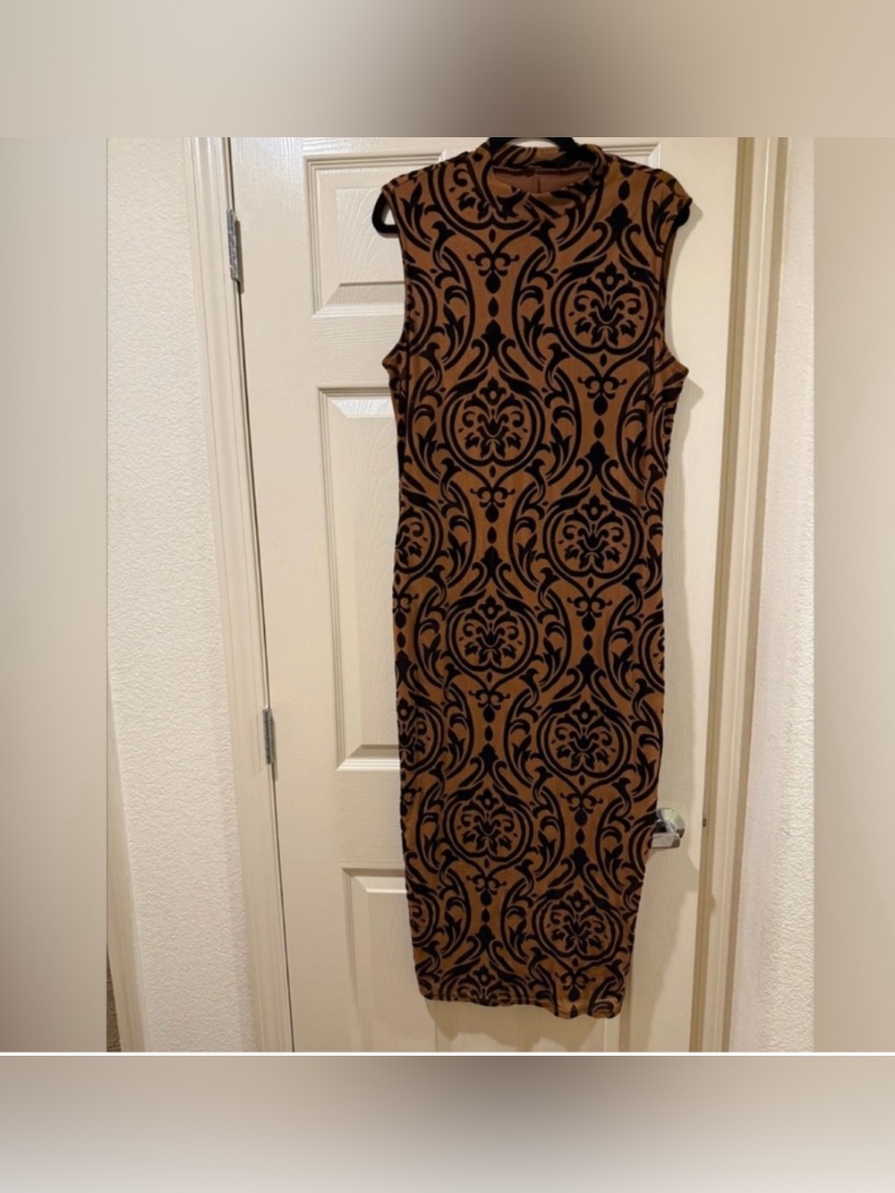 SHEIN Black & Brown Patterned Bodycon Dress Size 1X